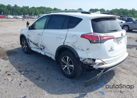 2018 Toyota Rav4 Xle from USA, damaged, VIN JTMRFREV7JJ241063